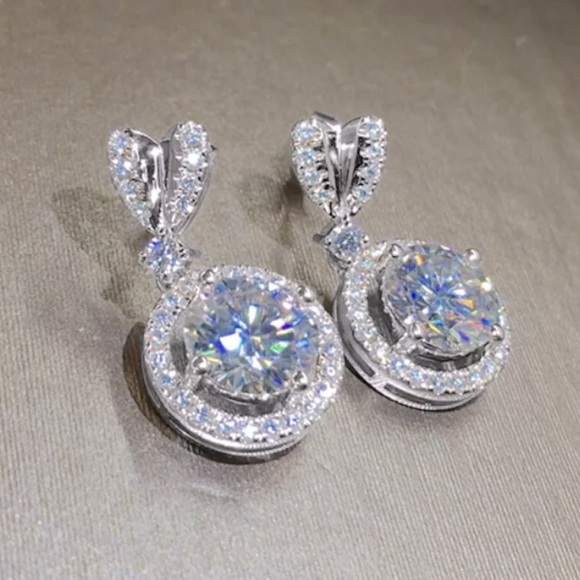 Jewelry - NEW Silver and White Sapphire Earrings